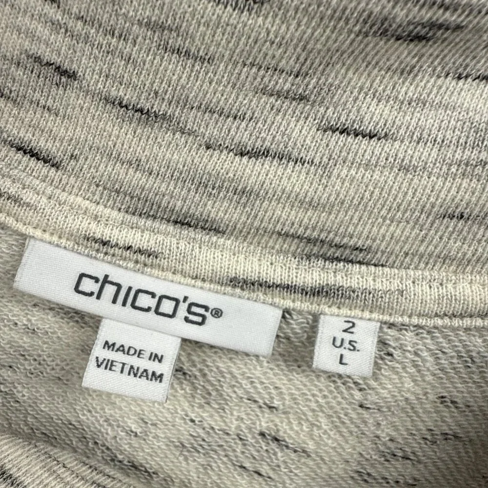 Chicos Women's Sweatshirt Size Large Quilted‎ Long Sleeve Pockets Zip Neckline